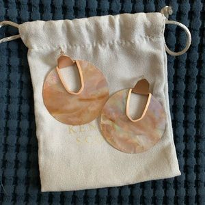 Rose Gold Kendra Scott Earrings
